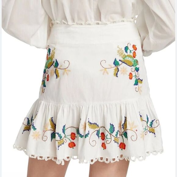 Farm Rio - Pitanga Embroidery Mini Skirt size Small new - Picture 4 of 14